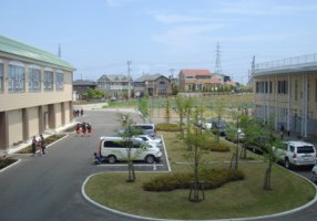 白山台中学校